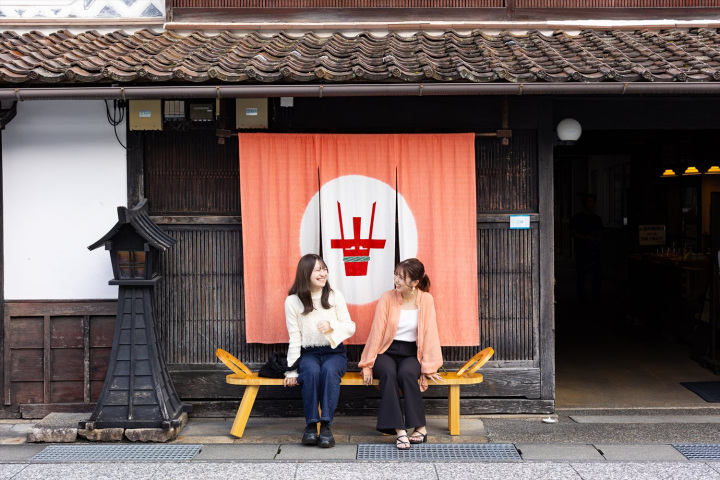 【JR岡山駅発着】新見・勝山・津山のアート&湯原温泉を楽しむ1泊2日コース